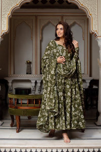 Womens Beautiful Flower Printed Party Wear Gown with Dupatta