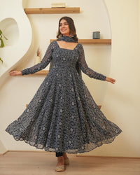 ng Urbane Retro Women Gown with dupatta