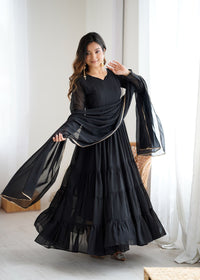 NG Classy Glamorous Women Gowns