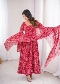 WOMENS BEAUTIFUL PRINTED FLOWER GOWN WITH DUPATTA