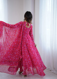 WOMENS BEAUTIFUL PRINTER GOWN WITH DUPATTA