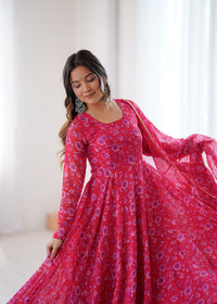 WOMENS BEAUTIFUL PRINTER GOWN WITH DUPATTA