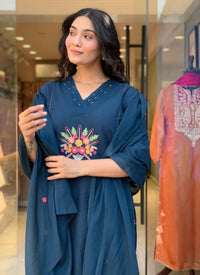 WOMENS BEAUTIFUL SLAWAR SUIT WITH PANT AND DUPATTA