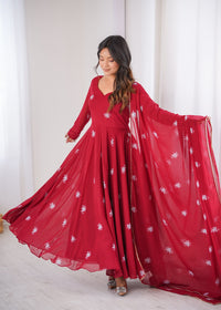 WOMENS BEAUTIFUL PRINTED FLOWER GOWN WITH DUPATTA