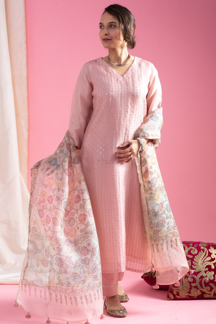 Women's Light Pink Silk Blend Kurta Pant Set with Kalamkari Printed Organza Dupatta | Embroidered V-Neck Kurti Set