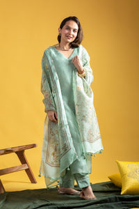 Women's Sage Green Embroidered V-Neck Kurta Set with Kalamkari Printed Dupatta  3. Product Description: